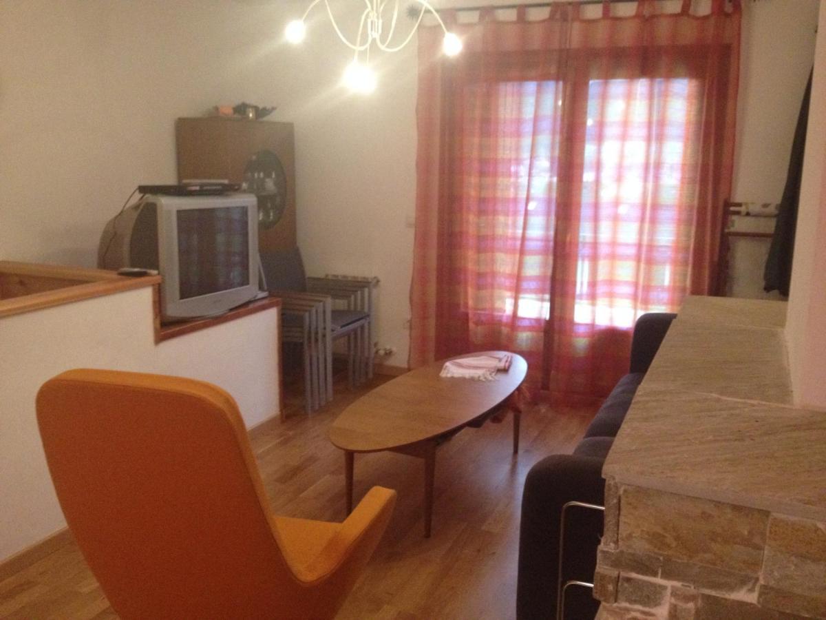 Casa En Villanúa Εξωτερικό φωτογραφία